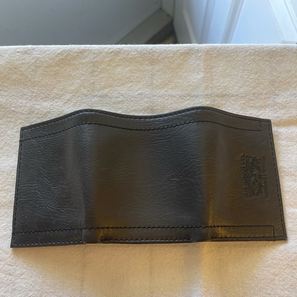 Levi’s Strauss and co. Men’s wallet. - Picture 6 of 7